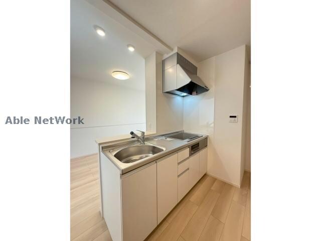 物件内観写真3　(同型タイプ)