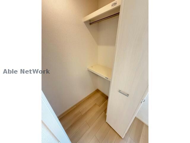 物件内観写真11　(同型タイプ)