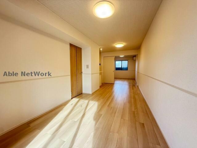 物件内観写真3　(同型タイプ)