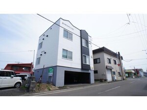 ロイヤルマンション外観写真