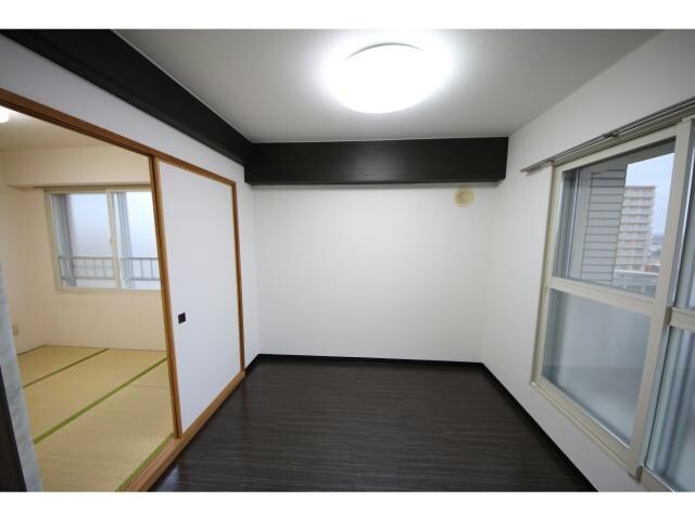 物件内観写真12　(居間☆)