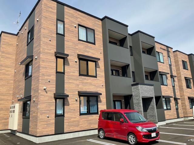 POEM千歳Ⅱの物件外観写真