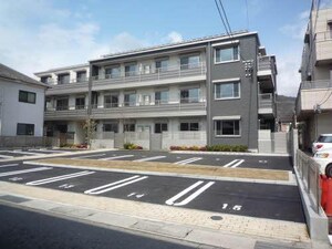 シャーメゾン新町外観写真