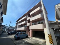 錦マンションの外観写真