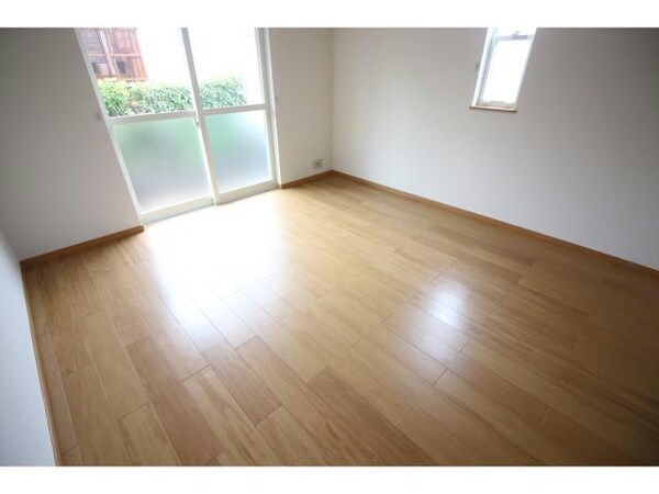 リビングダイニング