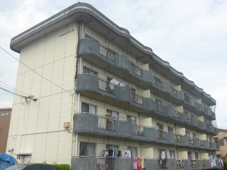 第1中村マンション外観写真