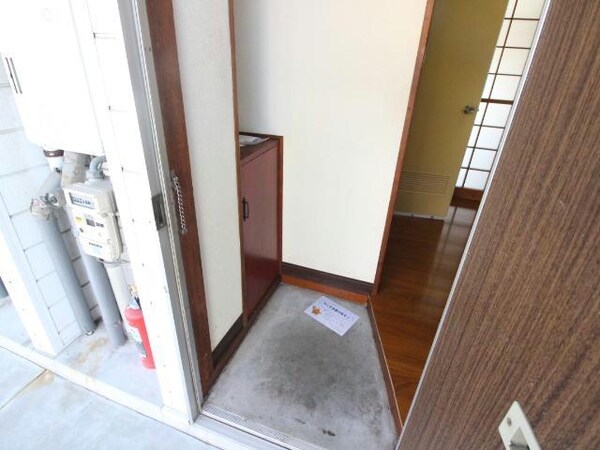 玄関回り