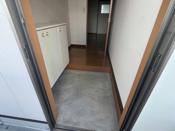 玄関回り