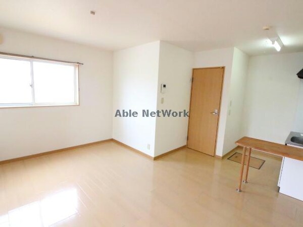 リビングダイニング