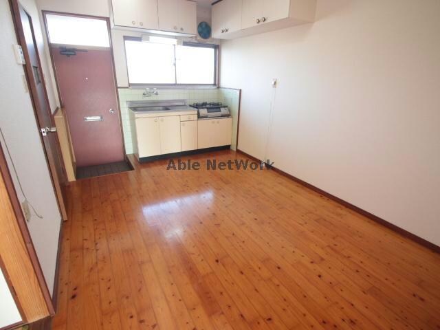 リビングダイニング