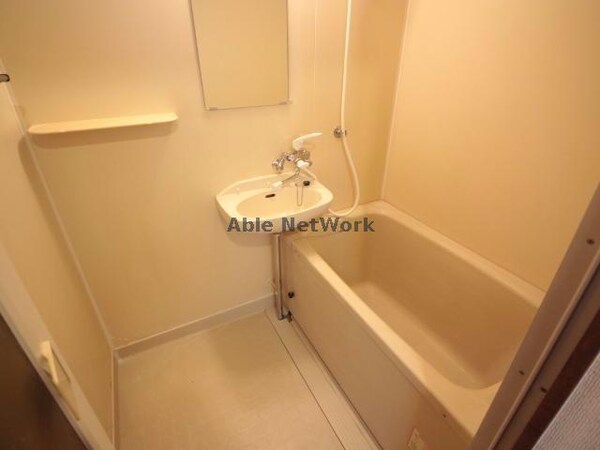 バス／シャワールーム等