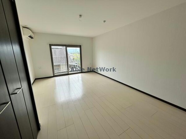 リビングダイニング