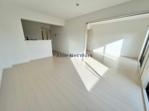 リビングダイニング