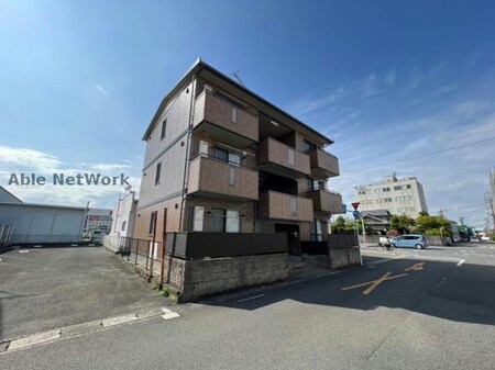 ヴォーン八代外観写真