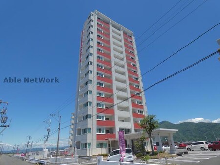 アレンタワー新八代外観写真