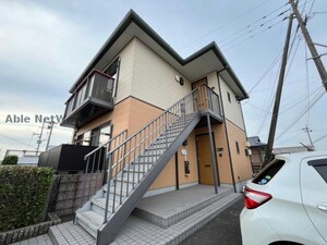 ファミリアコーポレーション外観写真