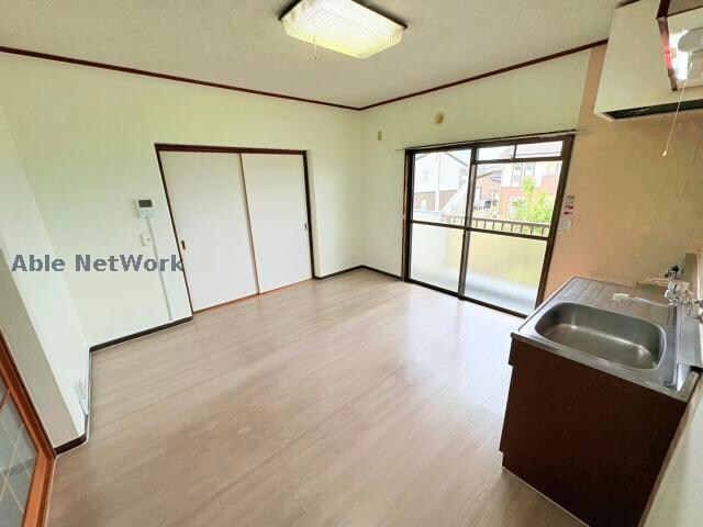 リビングダイニング