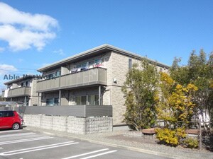 サンプレイズⅤ外観写真