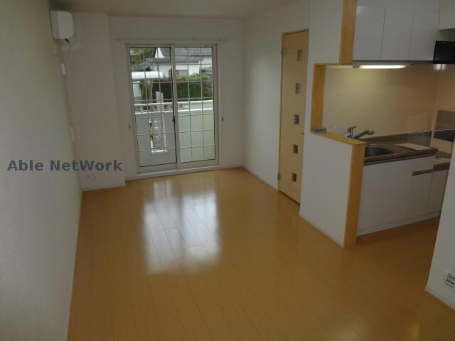 物件内観写真7　(※同型・反転)