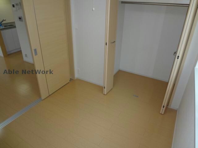 物件内観写真9　(※同型・反転)