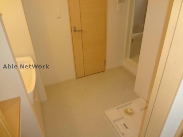 物件内観写真10　(※同型・反転)