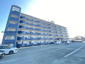 興人松江マンション外観写真