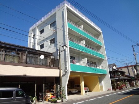 湯ったりハイツ外観写真