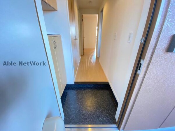 玄関回り(※同型)