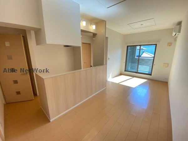 リビングダイニング