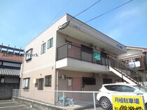 メゾン前田の外観写真