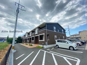 ストロベリーフィールドⅡB外観写真