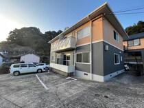 フローラル古城Bの外観写真