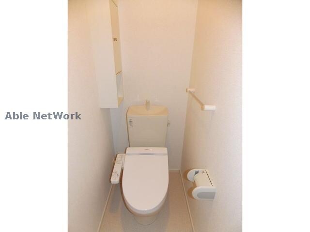 物件内観写真6　(※同型別室)