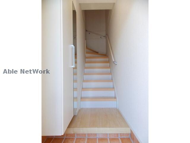 物件内観写真8　(※同型別室)