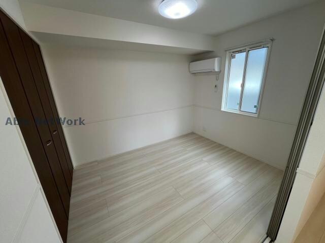 物件内観写真3　(※同型別室　現況優先)