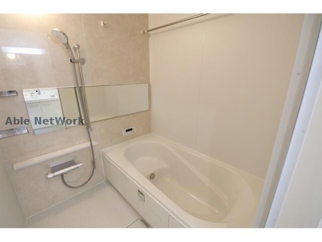 物件内観写真5　(※同型別室　現況優先)