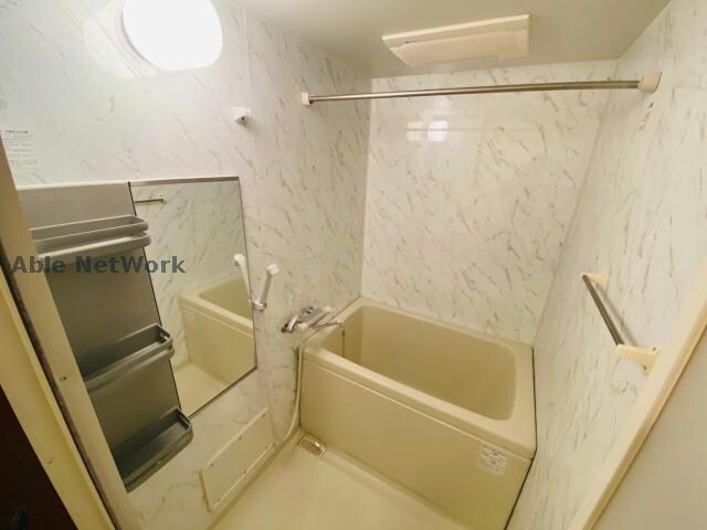 物件内観写真6　(※同型・現状優先)