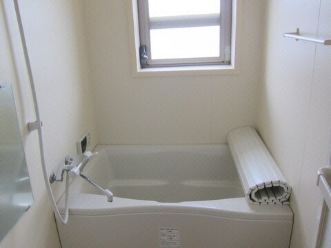 物件内観写真8　(ﾊﾞｽ)