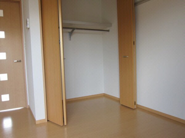 その他設備(ｸﾛｰｾﾞｯﾄ)