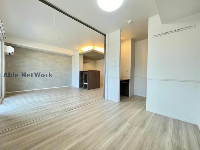 物件内観写真8　(同型反転)