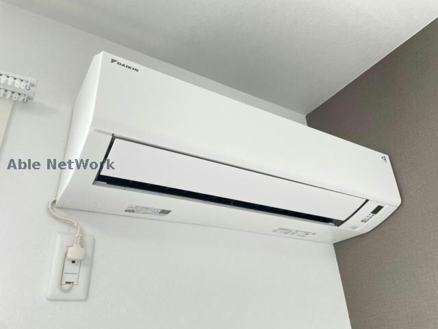 物件内観写真14　(同型反転)