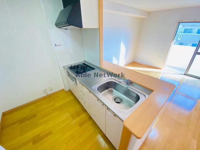 物件内観写真7　(同型　現況優先)