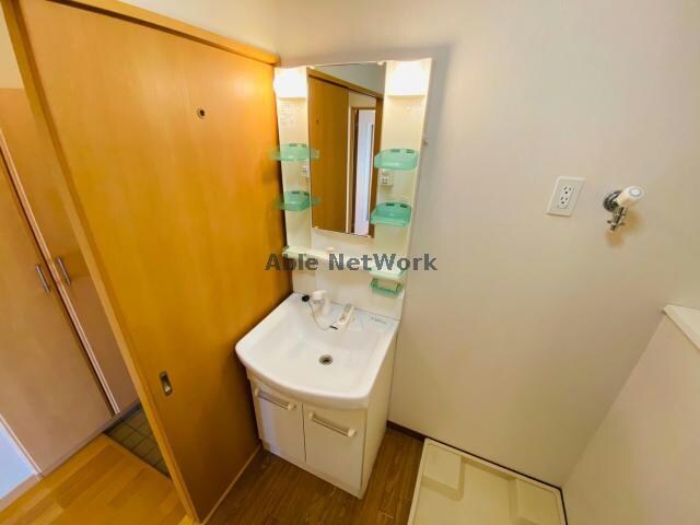 物件内観写真9　(同型　現況優先)