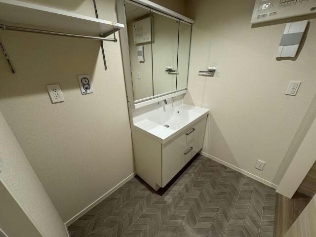 物件内観写真15　(同型)