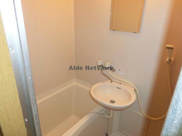 バス／シャワールーム等(同型)