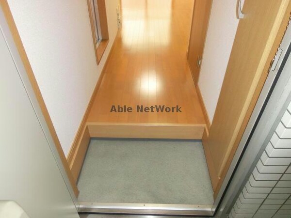 玄関回り(同型)