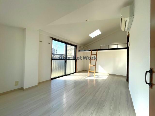 物件内観写真3　(※同型別号室)