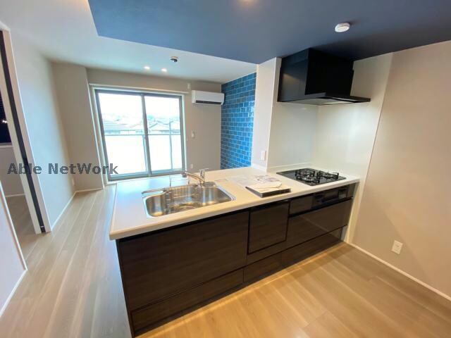 物件内観写真7　(同型タイプ)