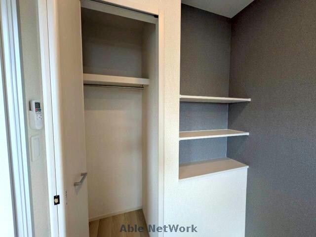 物件内観写真8　(同型反転)