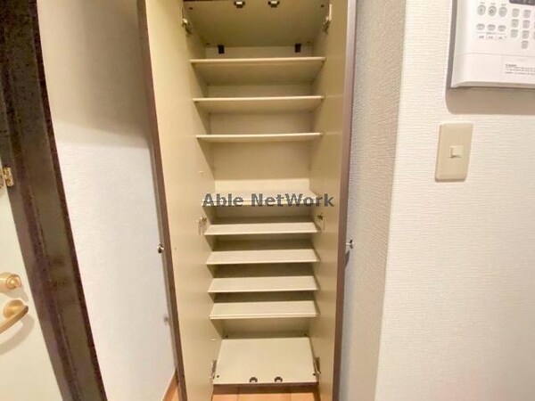 玄関回り(同型　現況優先)